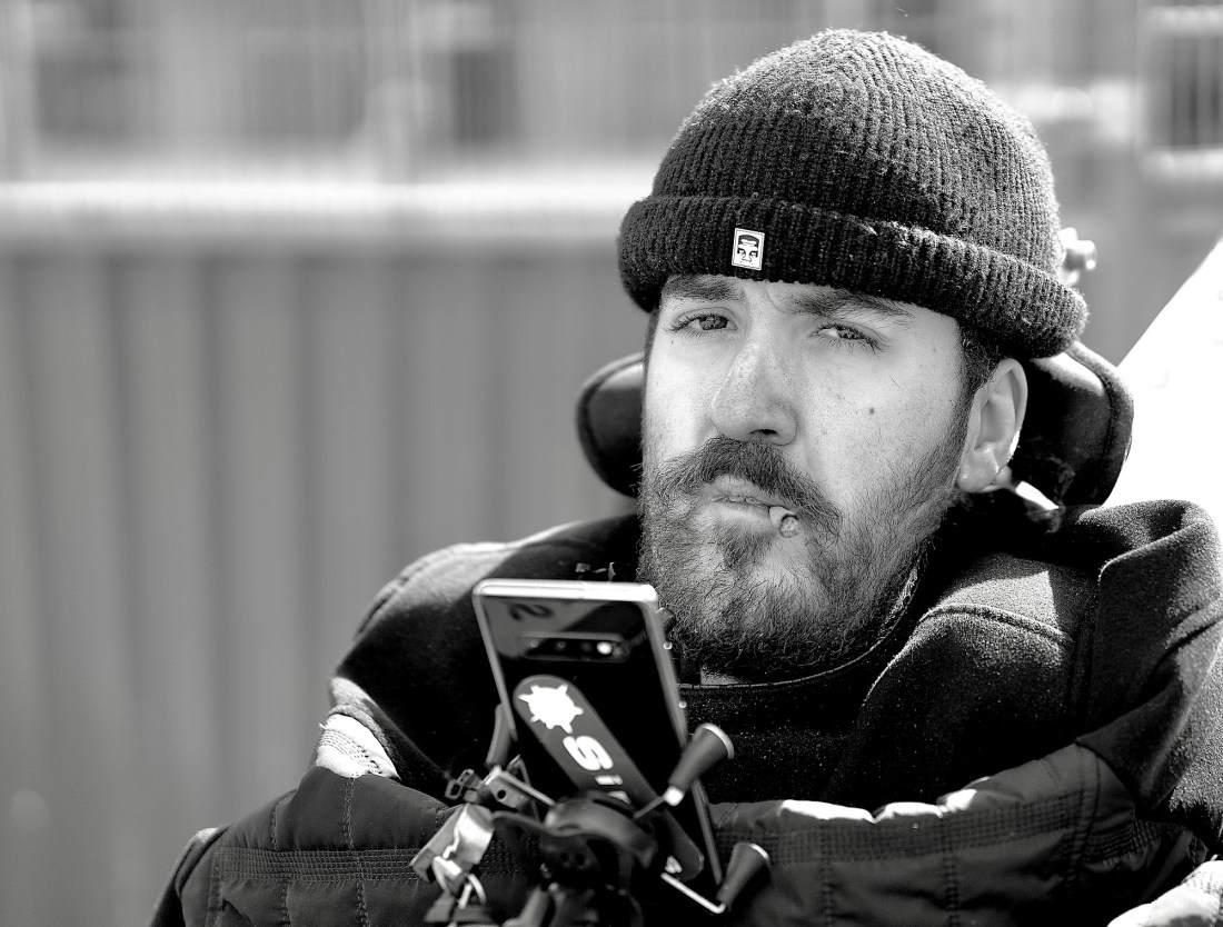 portret-m-invalide-joint - 1