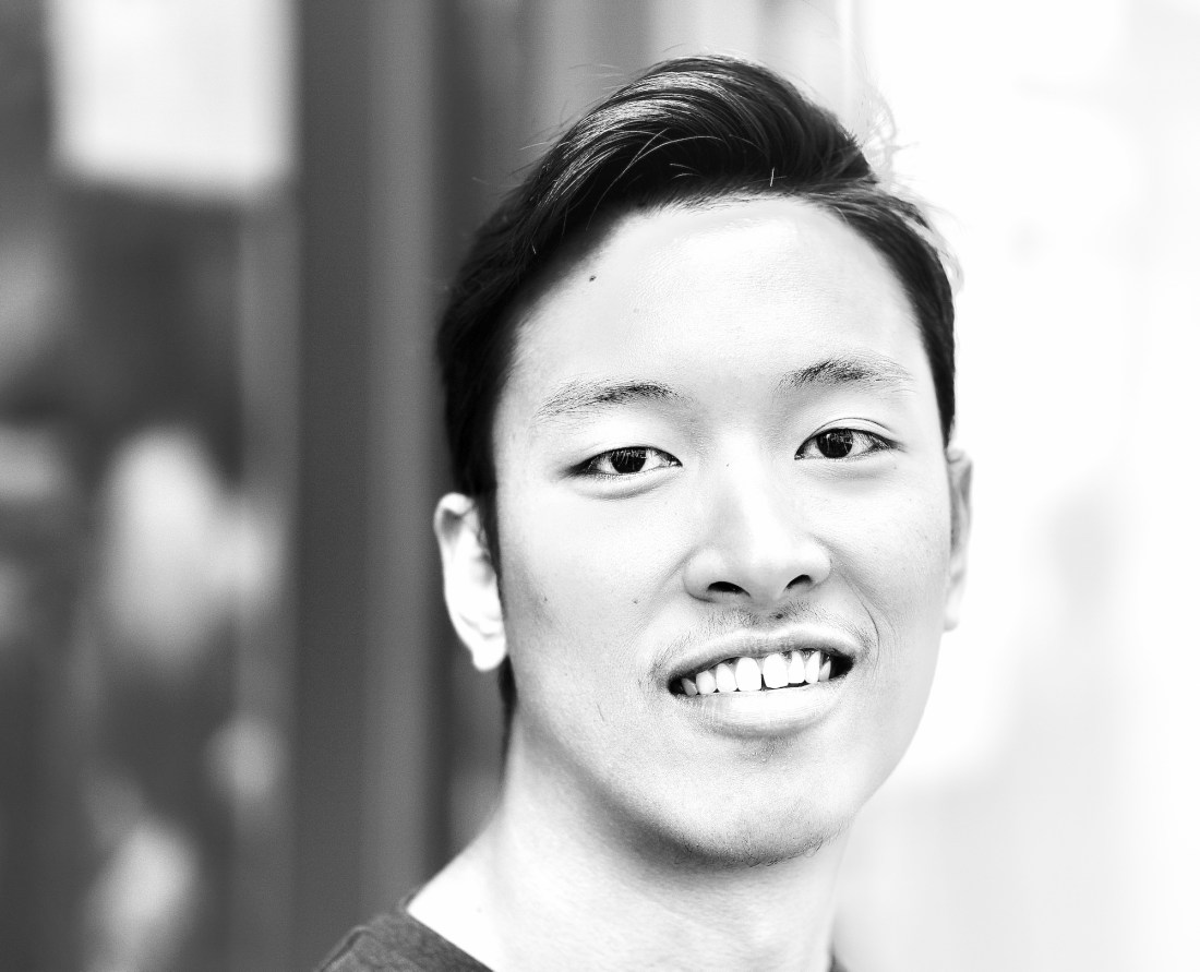 portret-m-asianguy - 1 kopiebw