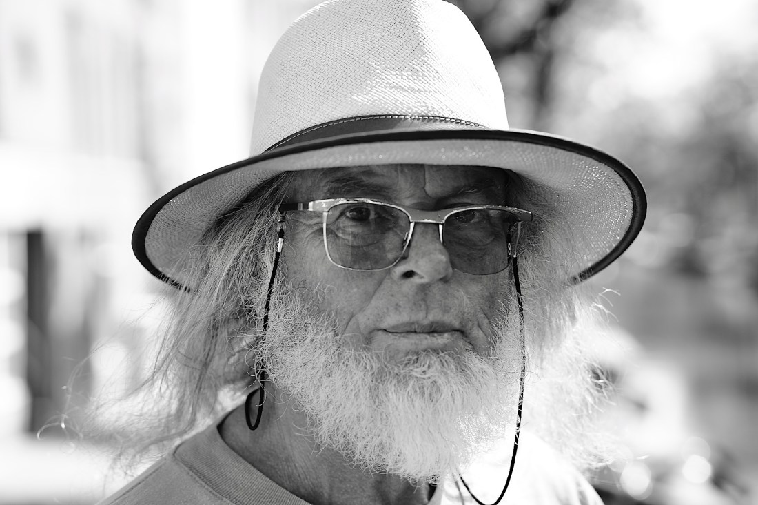 portret-m-hoed-bril-baard - 1 kopie