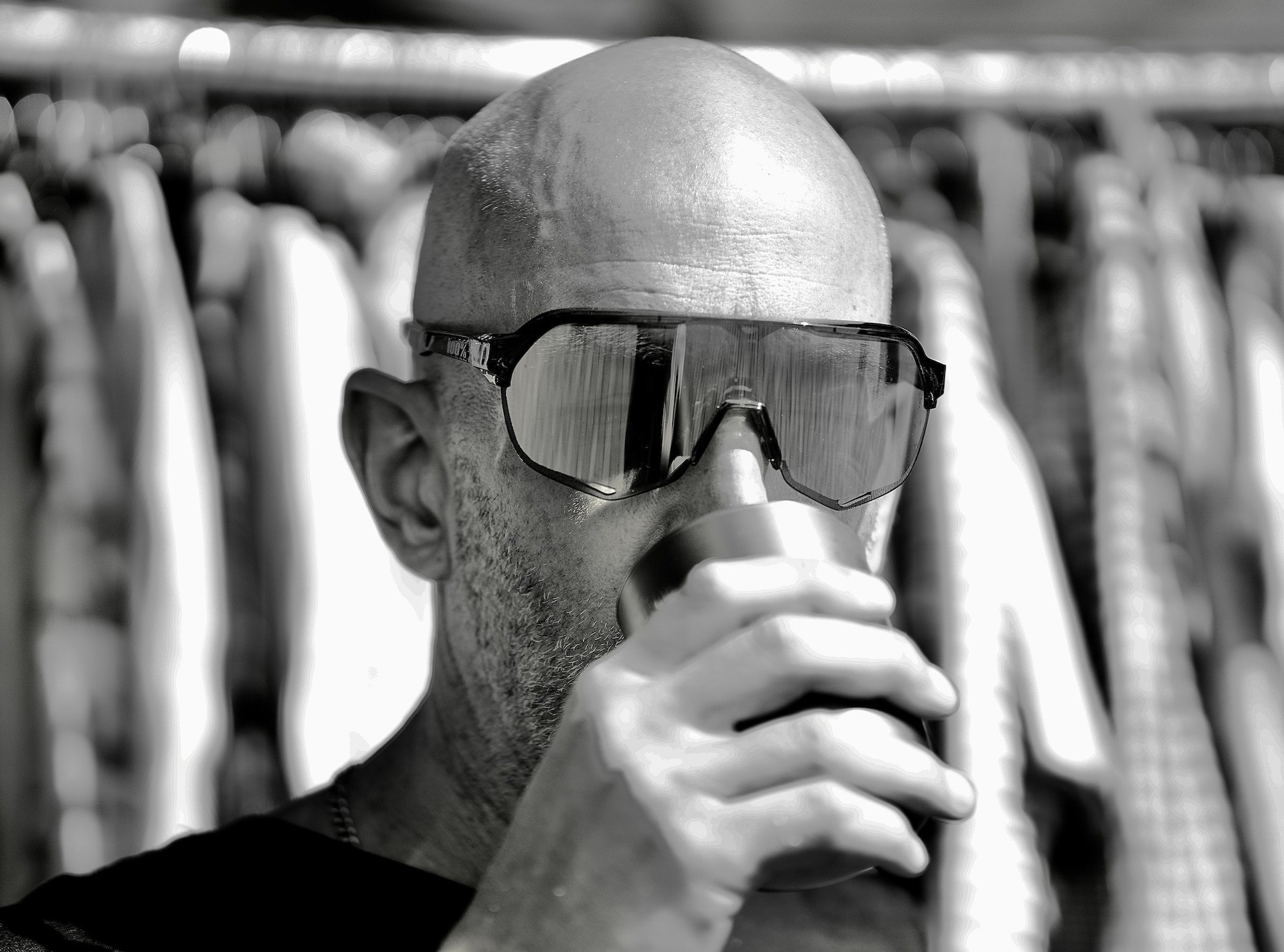 portret-m-handkoffie - 1 kopie