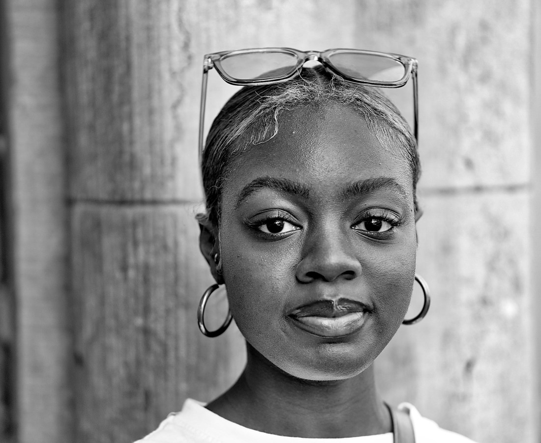 portet-v-22 - 1bw2 kopie