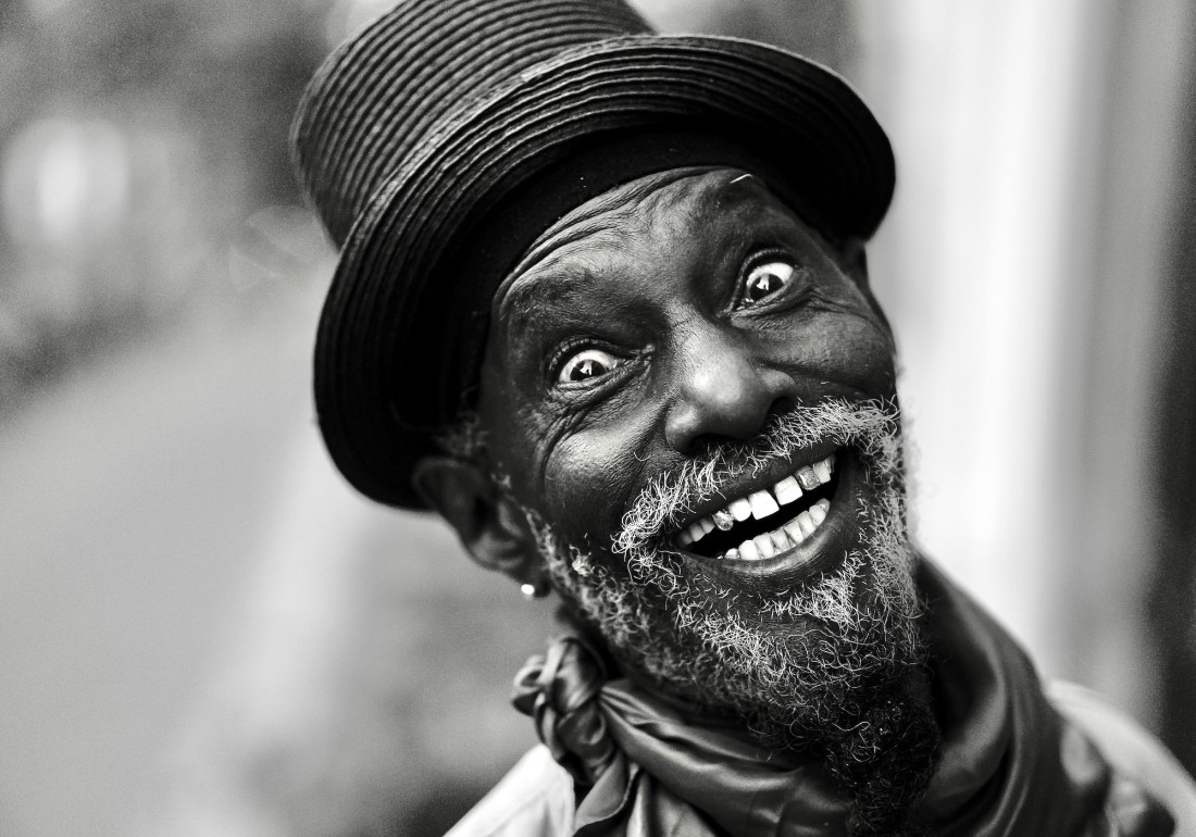 portret-m-bl-hoed-ogen - 1 kopie