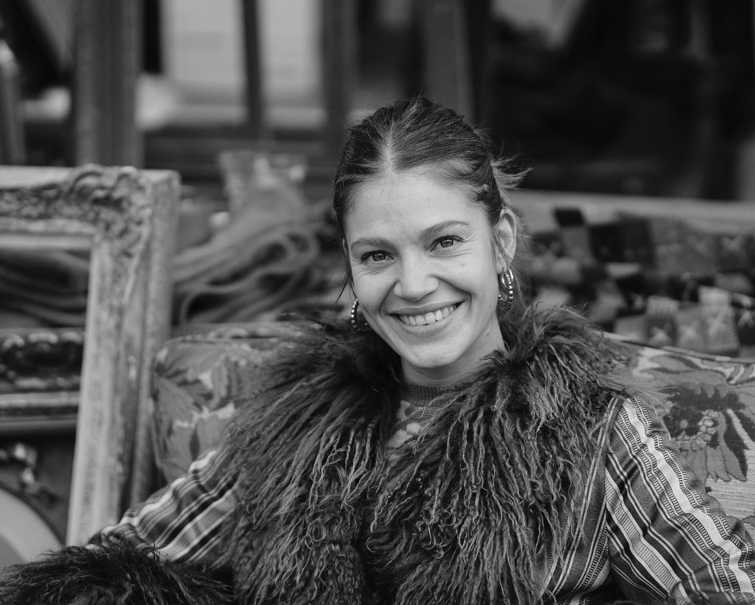 portrert-v-stoelmodel - 1 kopie