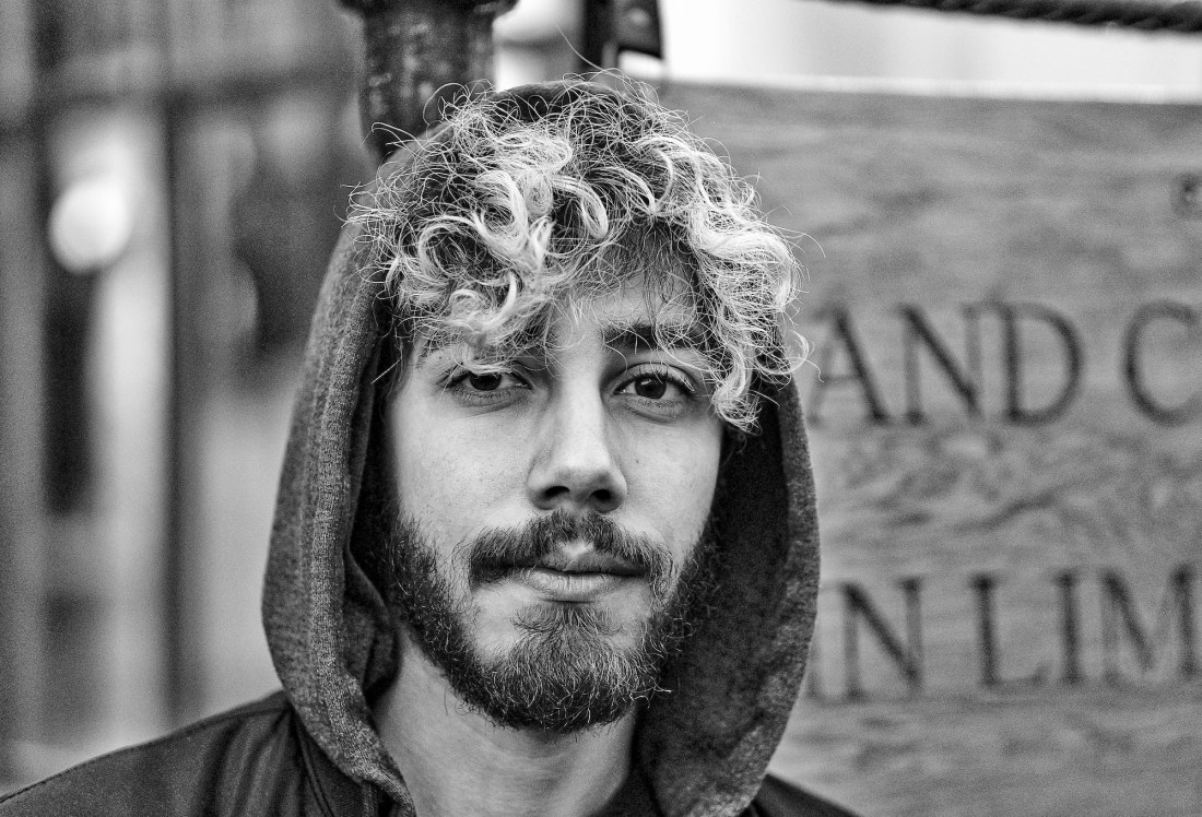 portret-m-baardje-krullen - 1 kopiebw