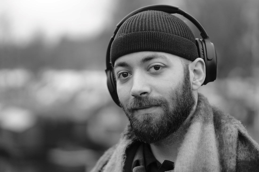 portret-m-earfoon - 1 kopie