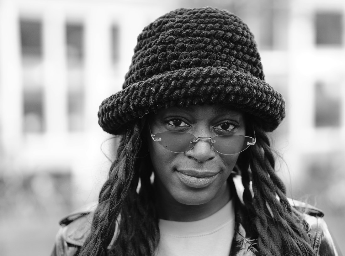 portret-v-muts-bl-bril - 1 kopie