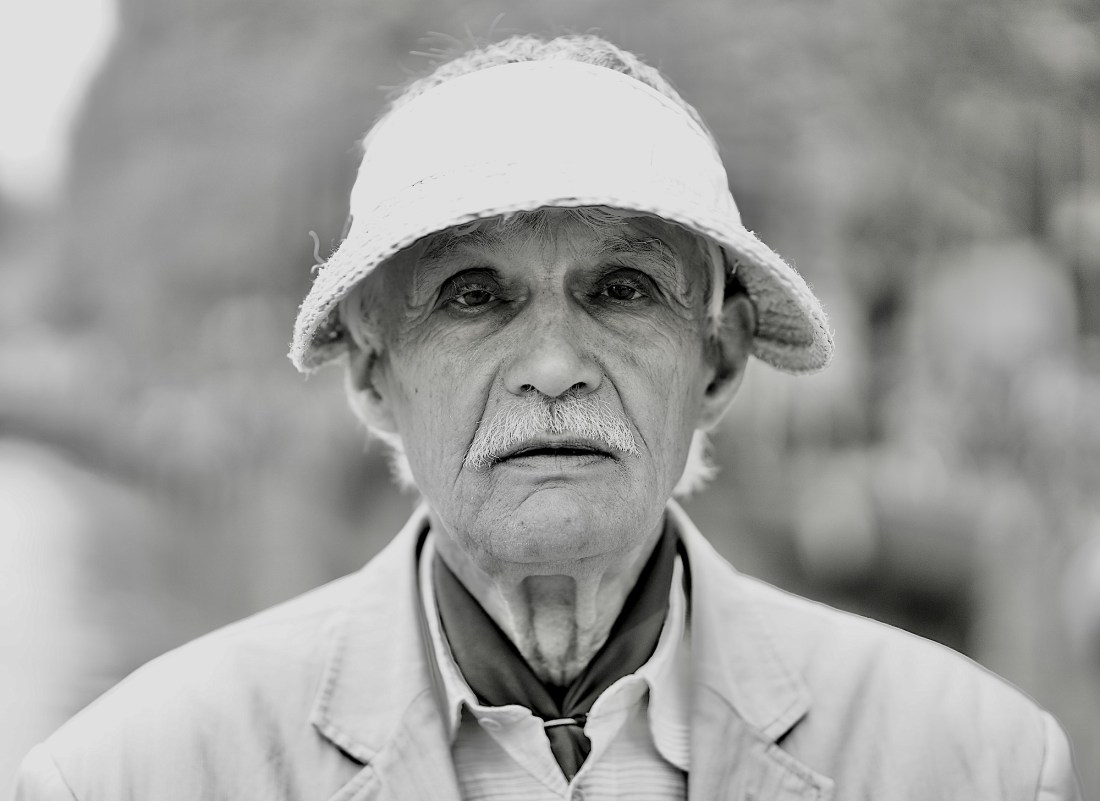 portret-m-cap - 1 kopie