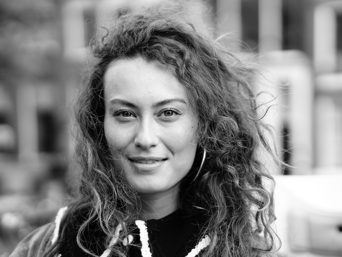 portret-v-emvos ik draai - 1 kopie