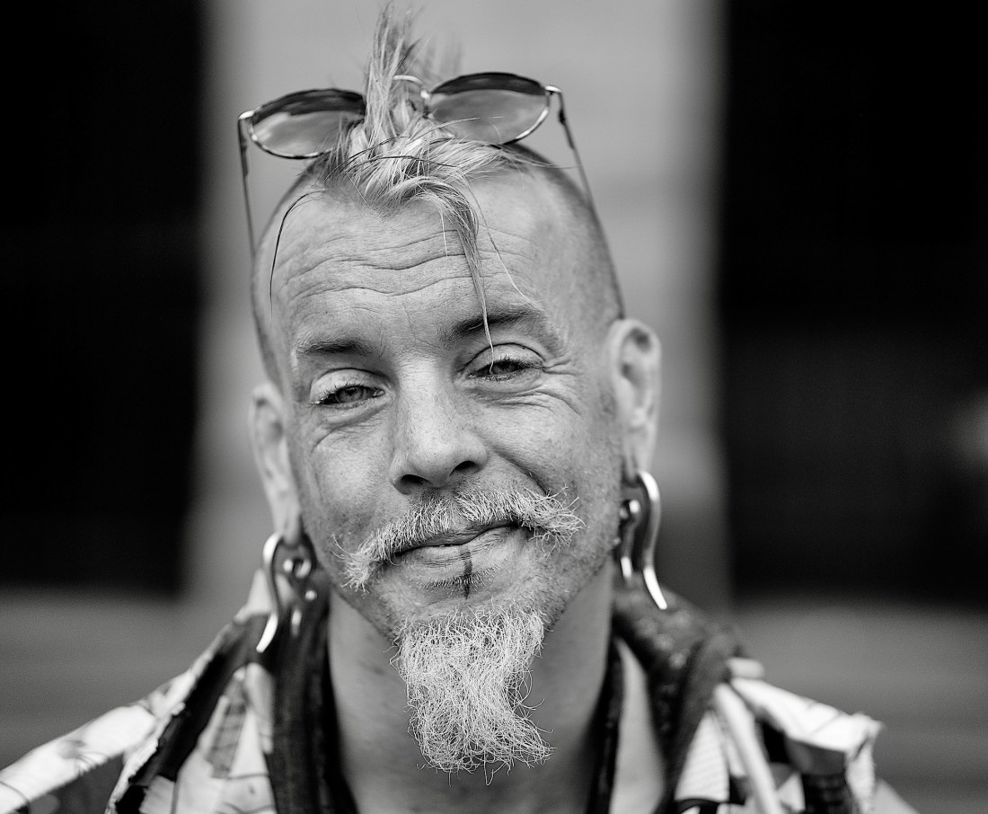 portret-m-peerformer dam - 1 kopie