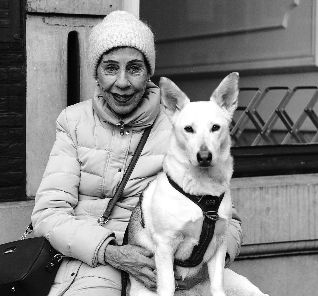 portret-v-hond2 - 1 kopie